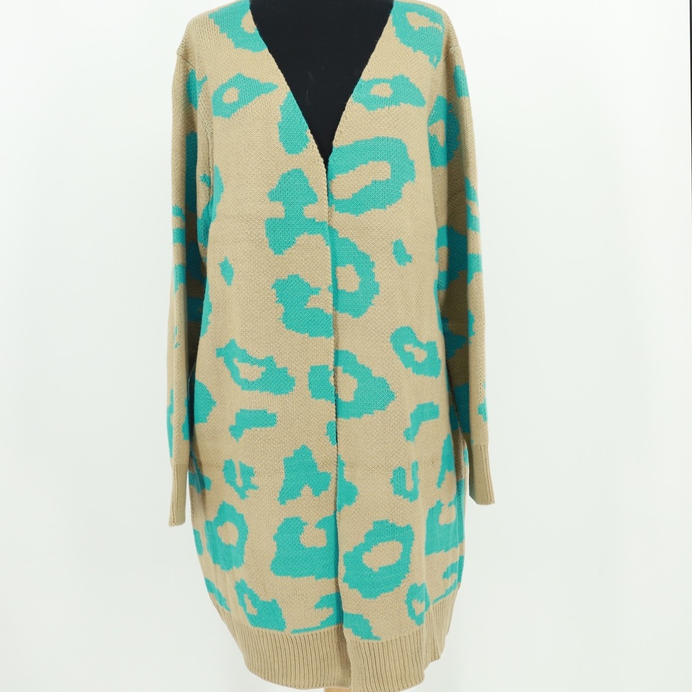 BLUE BUTTERCUP OPEN FRONT EMERALD‎ LEOPARD KNIT CARDIGAN WITH POCKETS